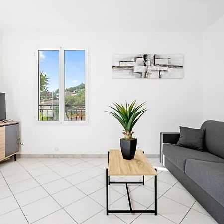 La Villa Julia - Calme - Spacieux - Parking Prive - Climatisation 芒通 外观 照片