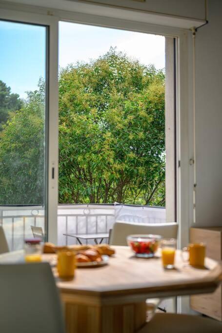 La Villa Julia - Calme - Spacieux - Parking Prive - Climatisation 芒通 外观 照片